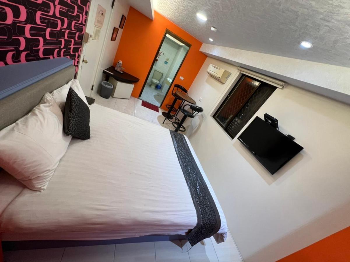 Boston Hotel Chiayi City Exterior photo