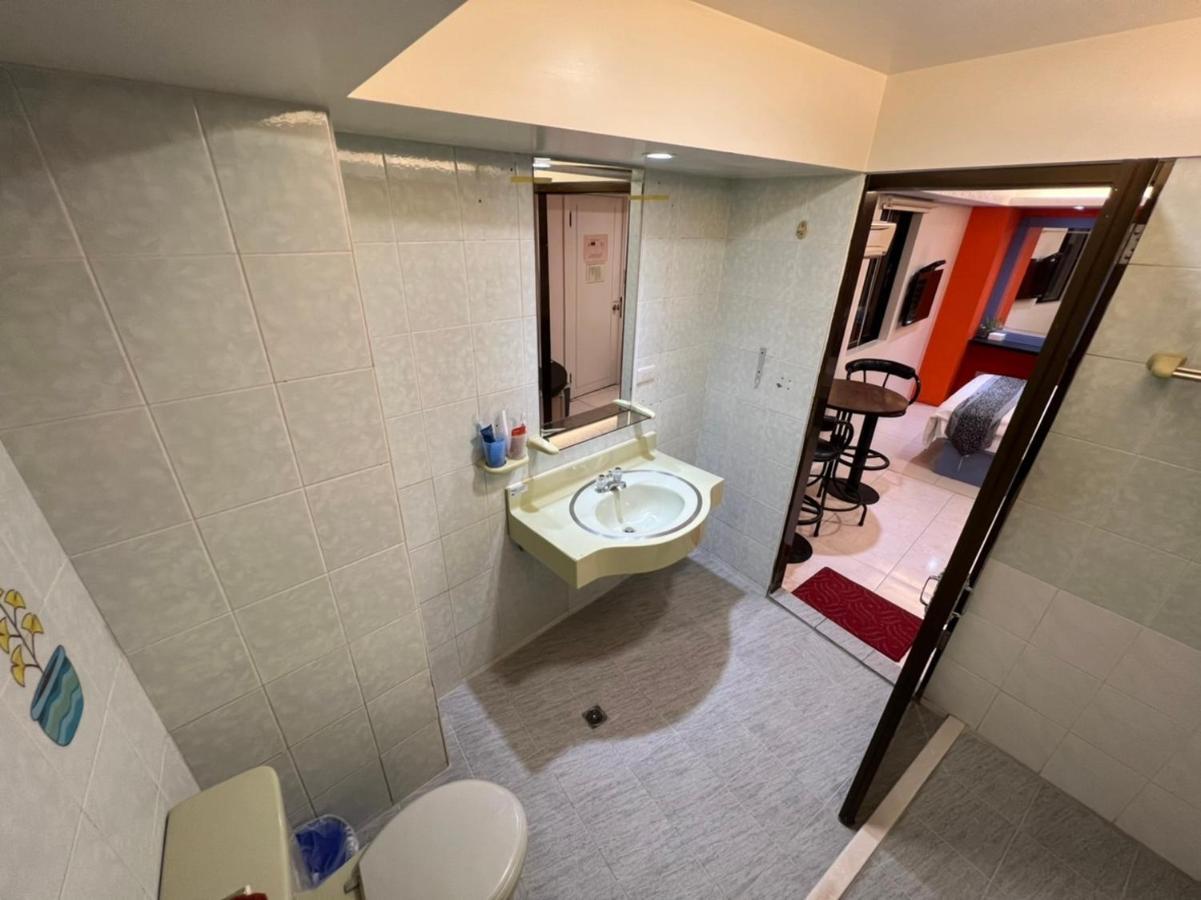 Boston Hotel Chiayi City Exterior photo