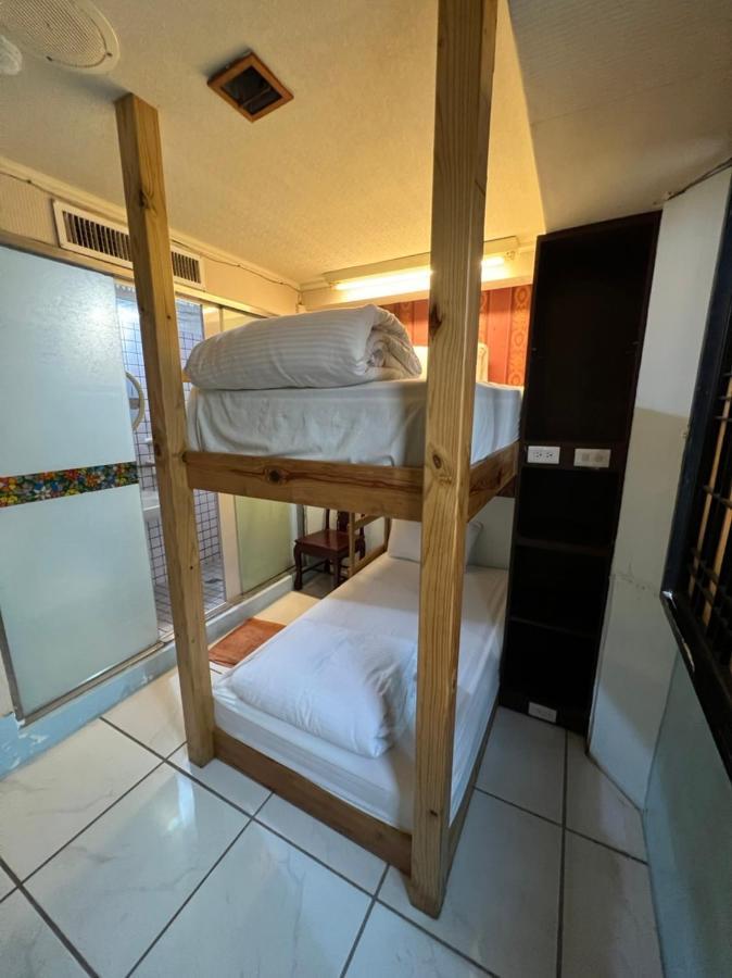 Boston Hotel Chiayi City Exterior photo